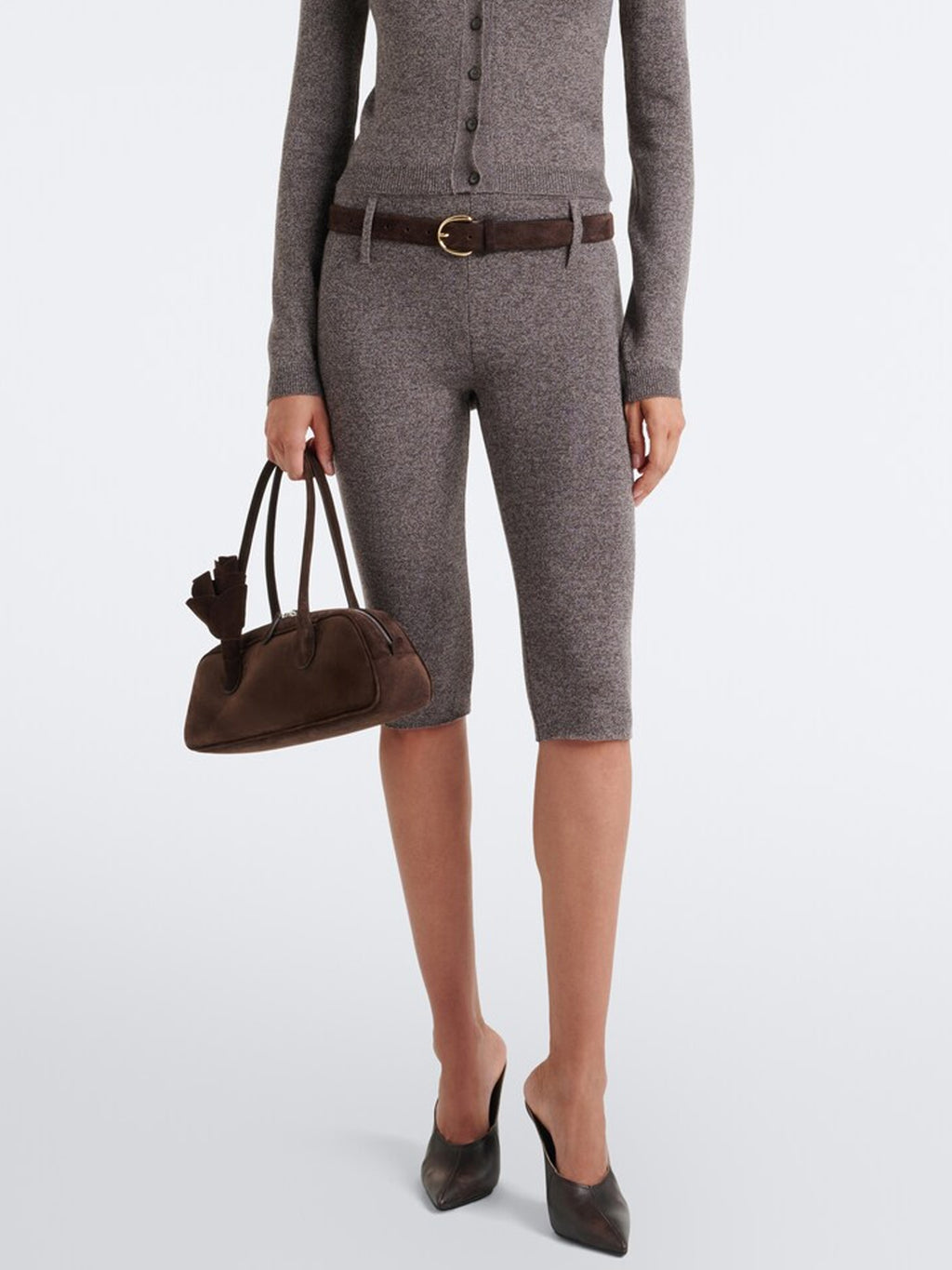 Heathered Slim-Fit Capri Pants