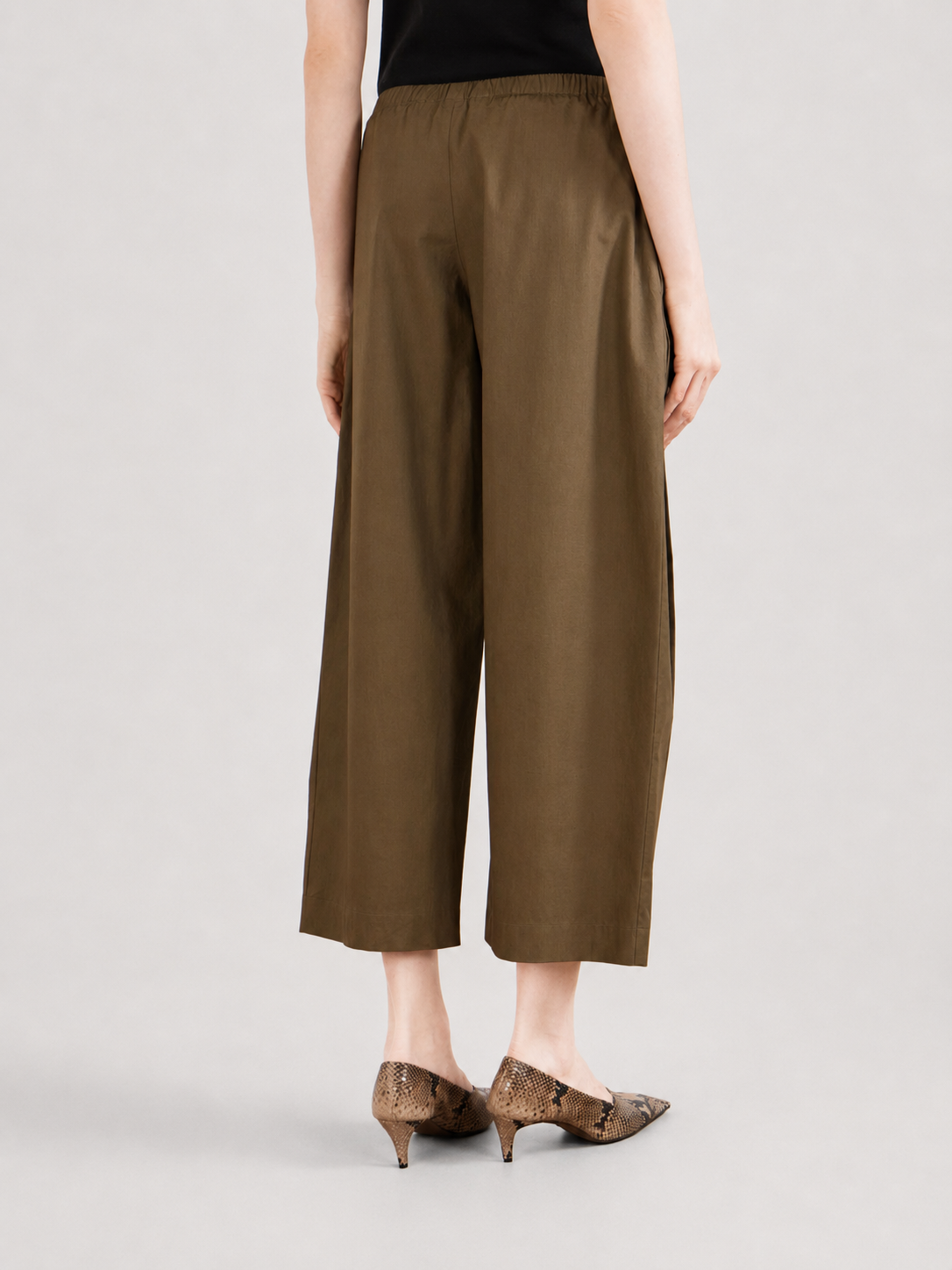 Elastic Waist Wide Leg Culotte Pants