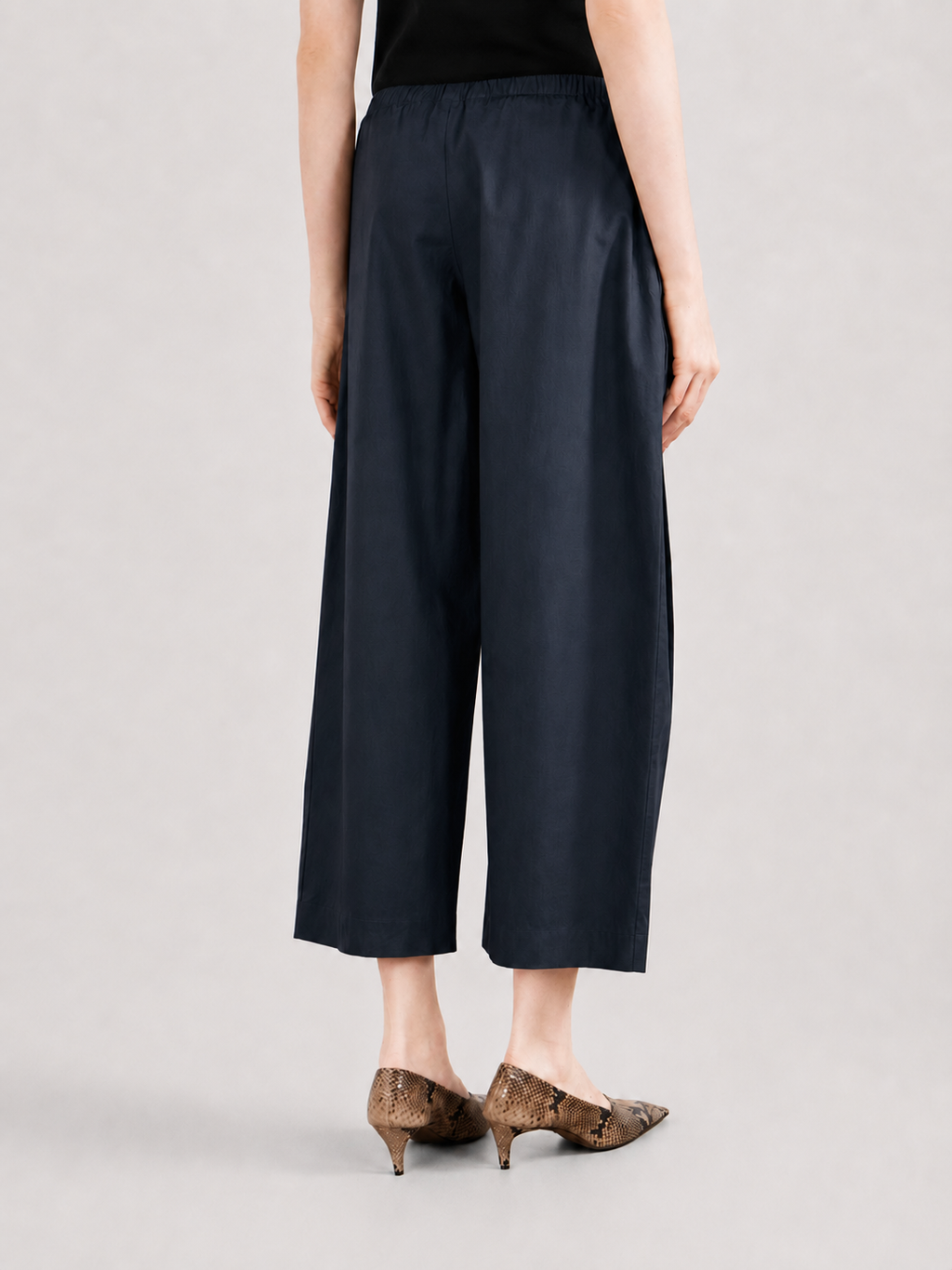 Elastic Waist Wide Leg Culotte Pants