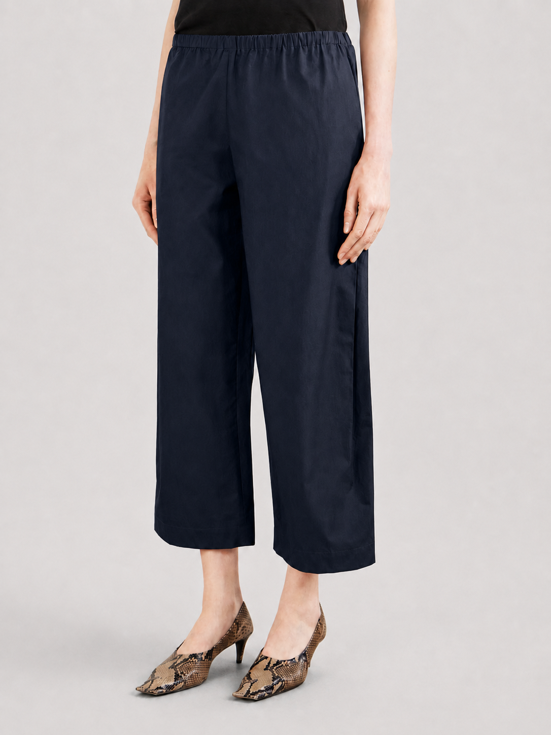 Elastic Waist Wide Leg Culotte Pants