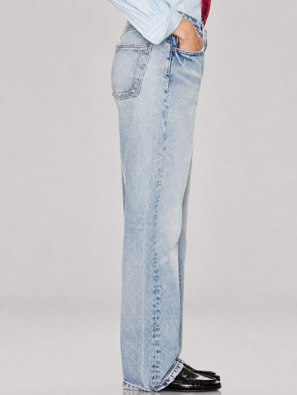Light Wash Wide Leg Jeans