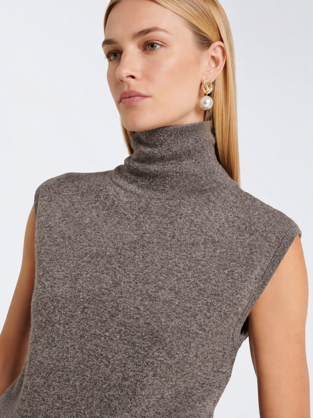 Textured Turtleneck Sleeveless Knit Top