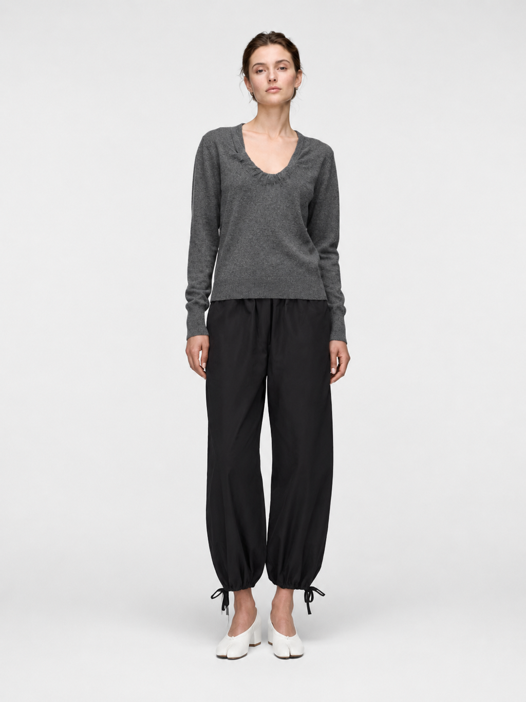 Ruched Scoop Neck Knit Top